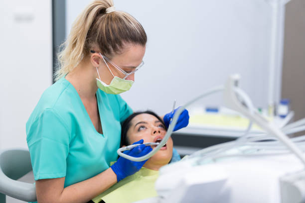 Best Tooth Infection Emergency Dentist  in Bakersfield Country Clu, CA